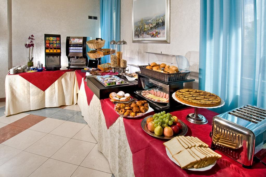 Hotel Europa Cupra Marittima Dış mekan fotoğraf