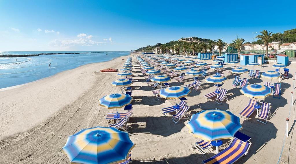 Hotel Europa Cupra Marittima Dış mekan fotoğraf