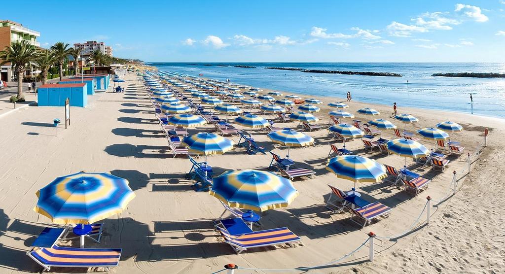 Hotel Europa Cupra Marittima Dış mekan fotoğraf