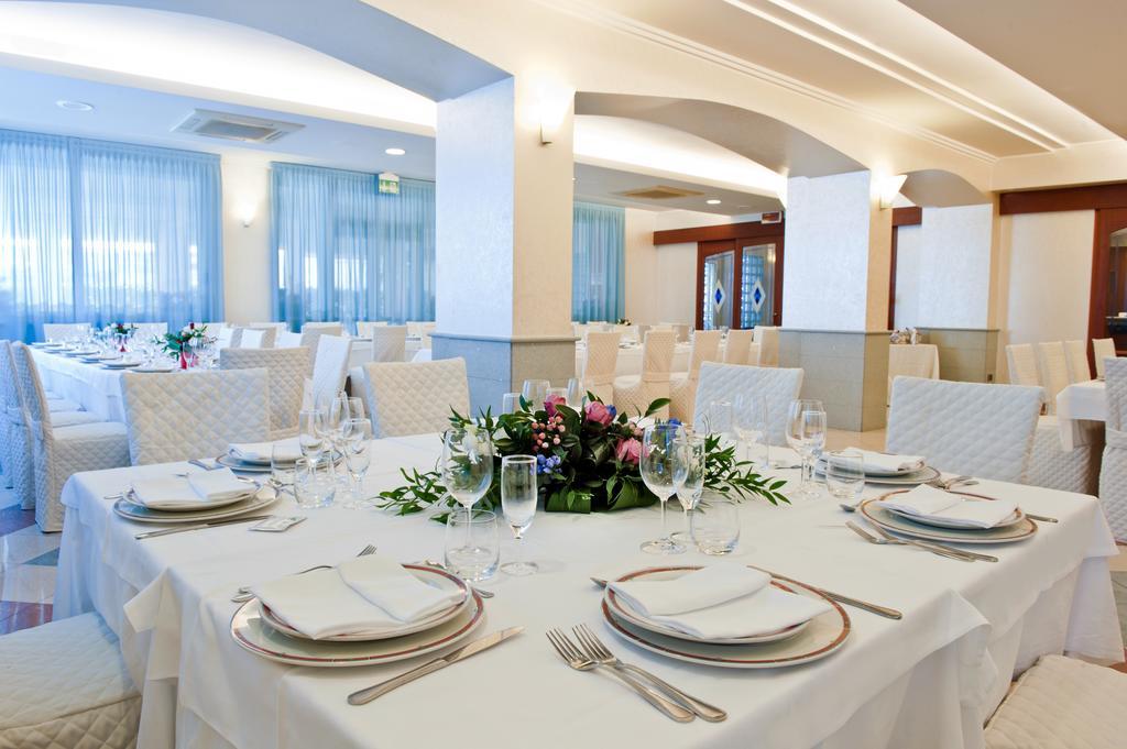 Hotel Europa Cupra Marittima Dış mekan fotoğraf