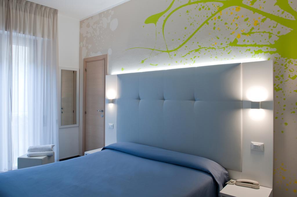 Hotel Europa Cupra Marittima Dış mekan fotoğraf