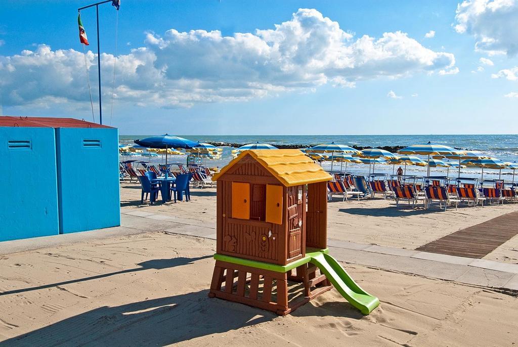 Hotel Europa Cupra Marittima Dış mekan fotoğraf